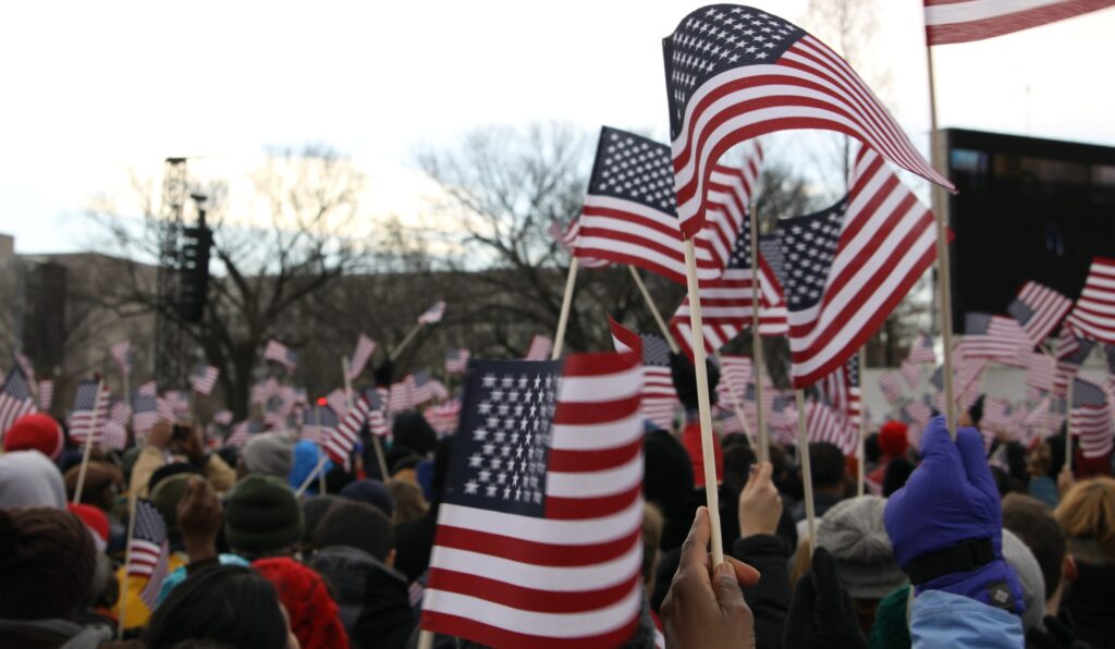 Americans at President Barack Obama's second inaugural address (2013). Photo by Dyana Wing So. (Unsplash) 